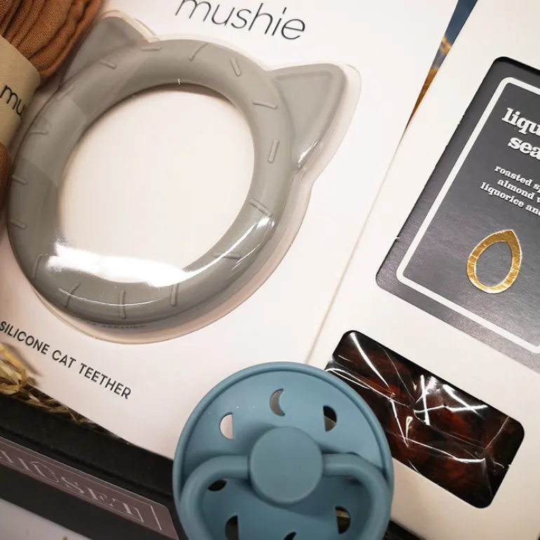Babyshower gave - blå luksesforkælelse til den lille dreng