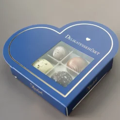 Blå Hjerte gaveæske med 4 chokolader