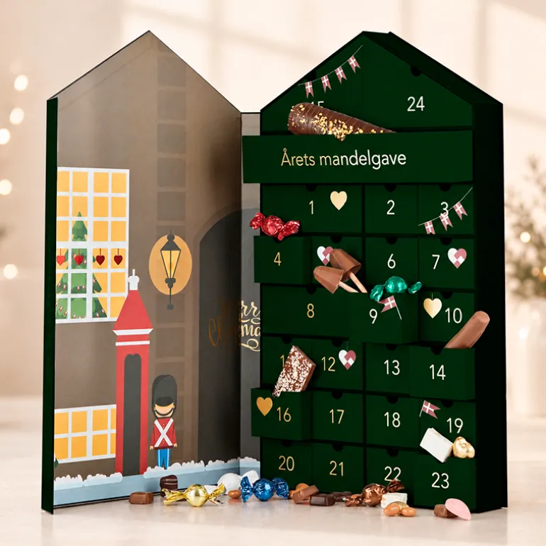 Familiekalender - Julehus fra Cocoture (inkl. mandelgave) 2026