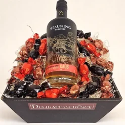 Flot Gavekurv med Stauning Whisky KAOS & chokolade