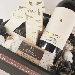 Gavekurv - elegant lille julehilsen med rødvin og knas