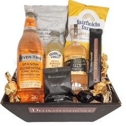 Gavekurv - Flot guld kurv m. Knaplunds glimmer gin, tonicvand og snacks