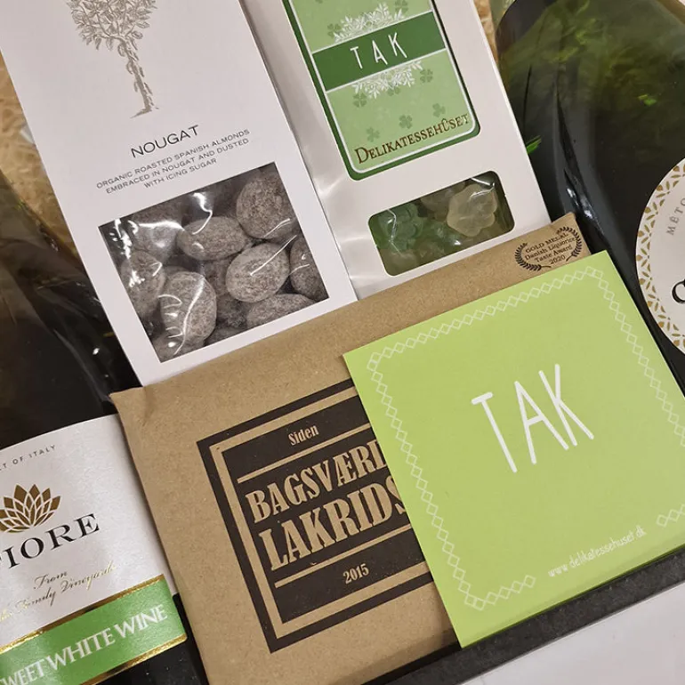 Gavekurv - sød 'takke-kurv' med Cava, vingummi og lakrids