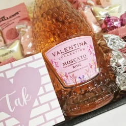 Gavekurv - 'TAK' med rosé bobler og luksus chokolade