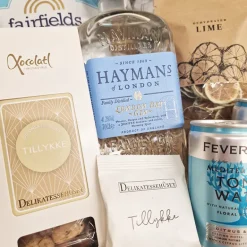 Gavekurv 'Tillykke' med London Dry Gin, tonic og snacks