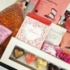 Gavekurv - til Mor med sparkling Rosé og søde lækkerier
