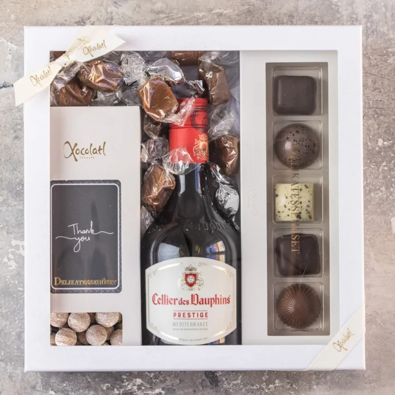 Gaveæske - 'Thank you' m. rødvin, karameller og fyldte chokolader