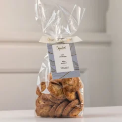 Smørbagte småkager med mandler og tranebær
