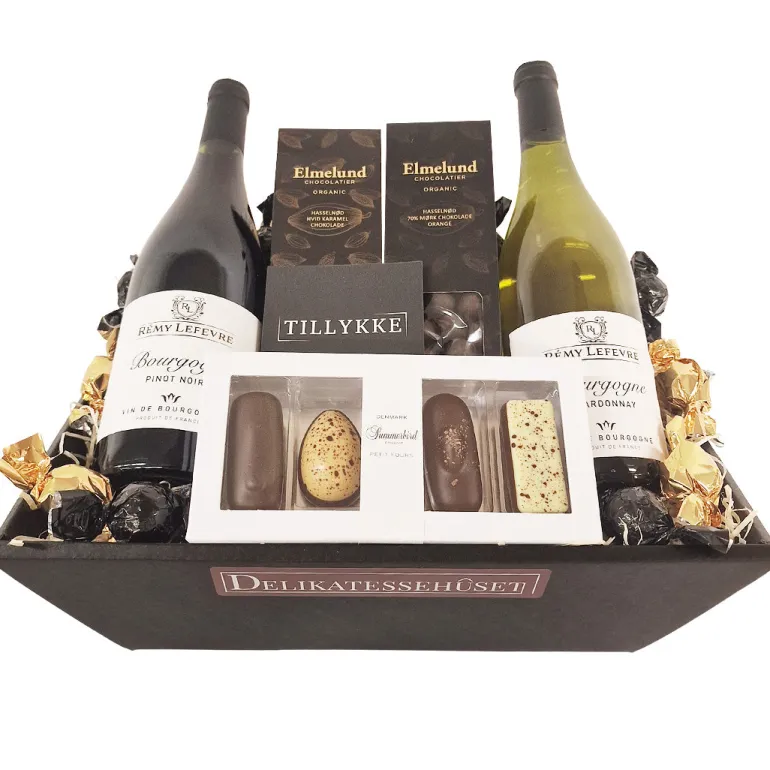 Tillykke' gavekurv med Bourgogne vin, nødder & chokolade
